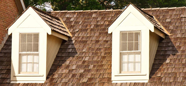 Professional Wood Shakes Roof Remodeling