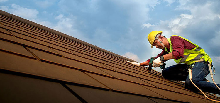 House Wood Shingles Roof Remodeling